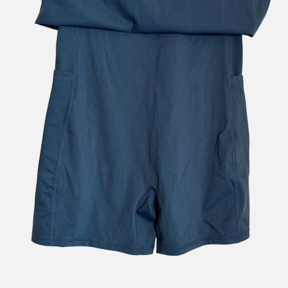 Halara Activewear Sport Dress Built in Short Sm Athliesure - Picture 3 of 4